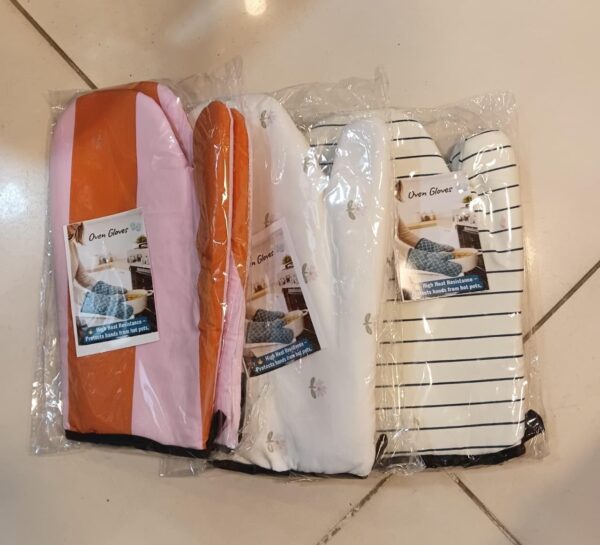Oven Gloves Pair